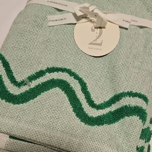 Anthropologie Set Of 2 Towels